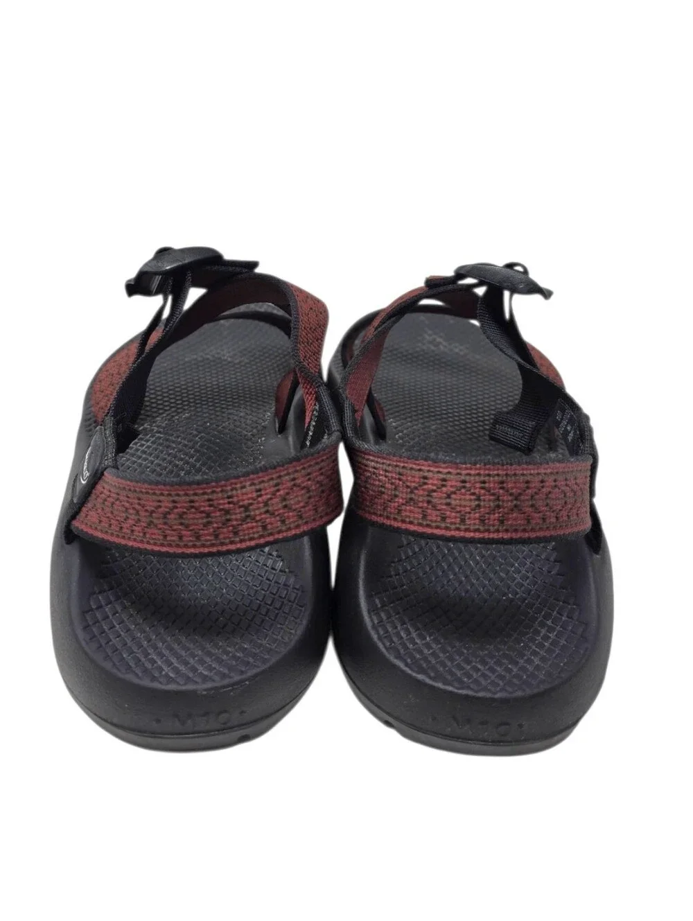 Chaco Men's Z/1 Classic Crossover Strap Sandal Burgundy Size 10